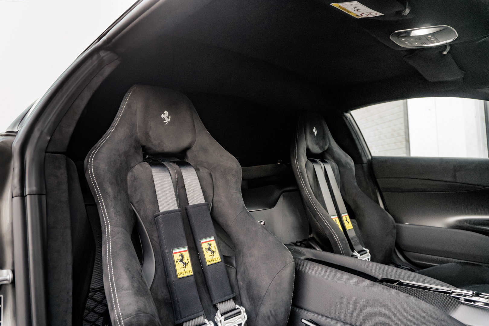 Ferrari 812 Competizione