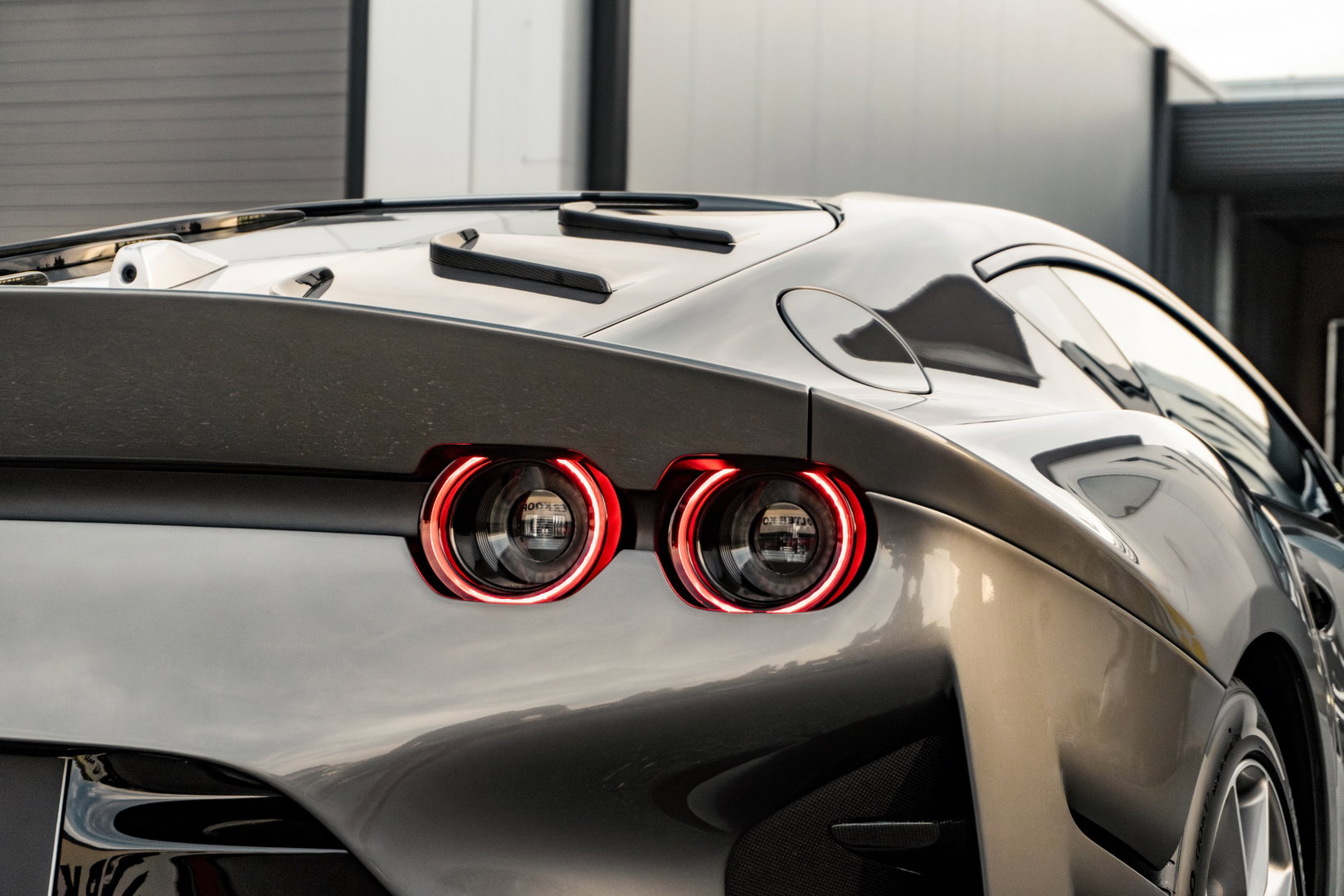 Ferrari 812 Competizione