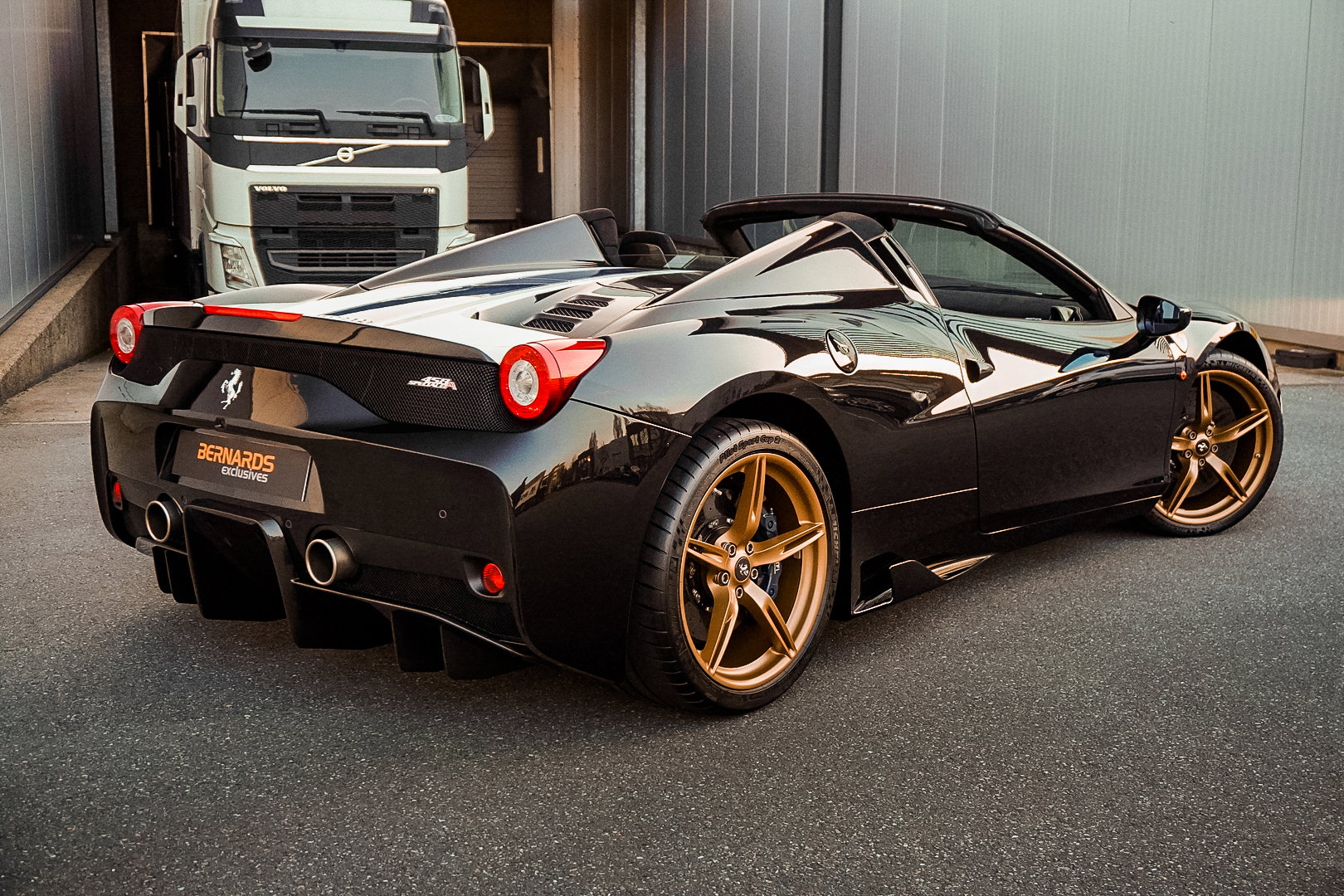 Ferrari 458 Speciale Aperta