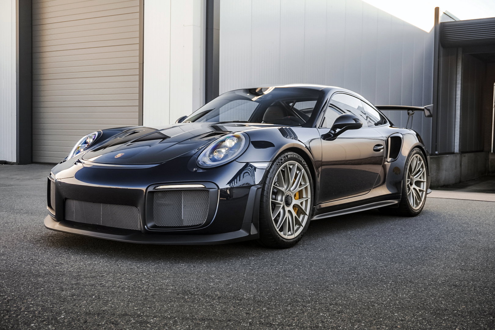 Porsche 911 (991.2) GT2 RS Weissach