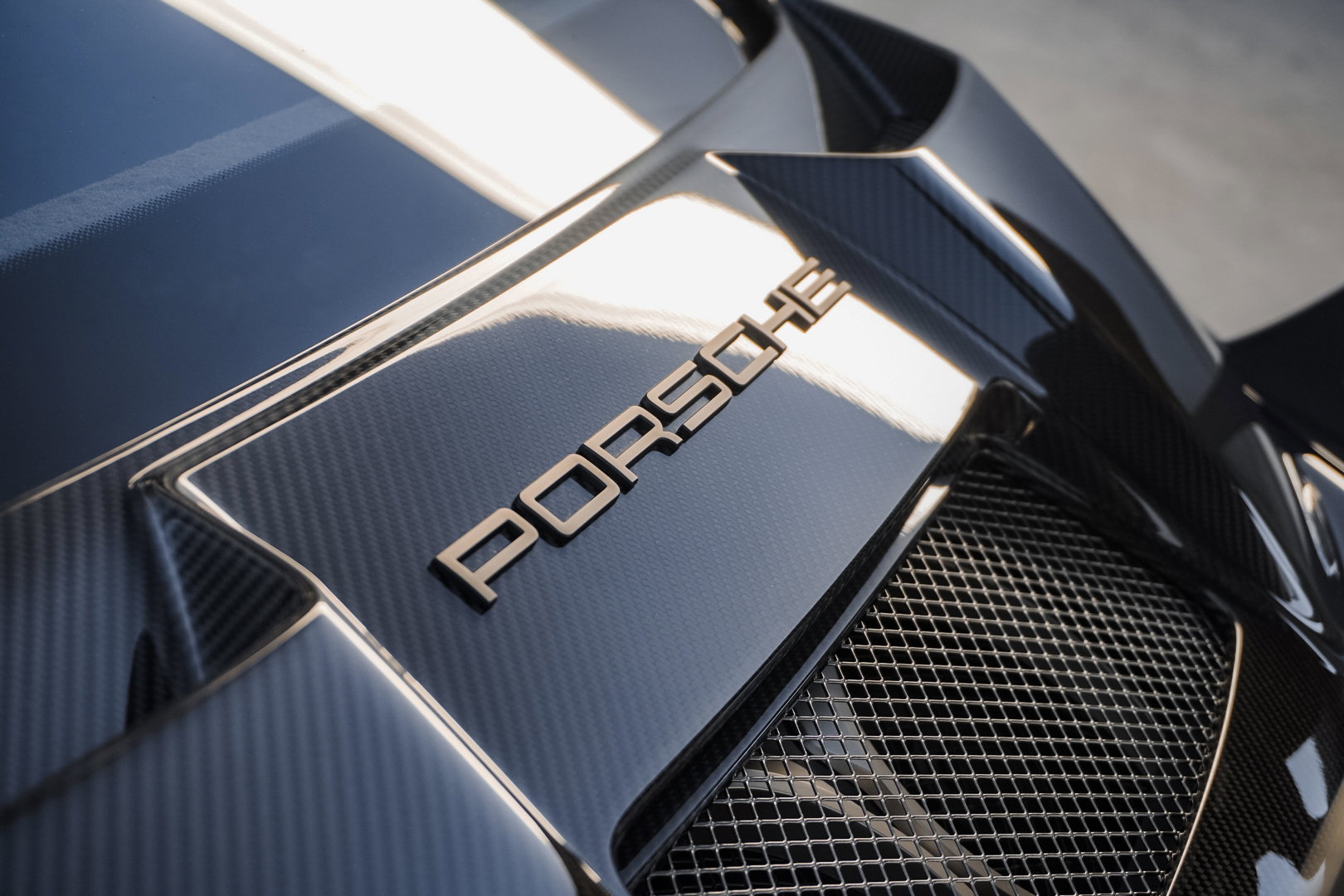 Porsche 911 (991.2) GT2 RS Weissach
