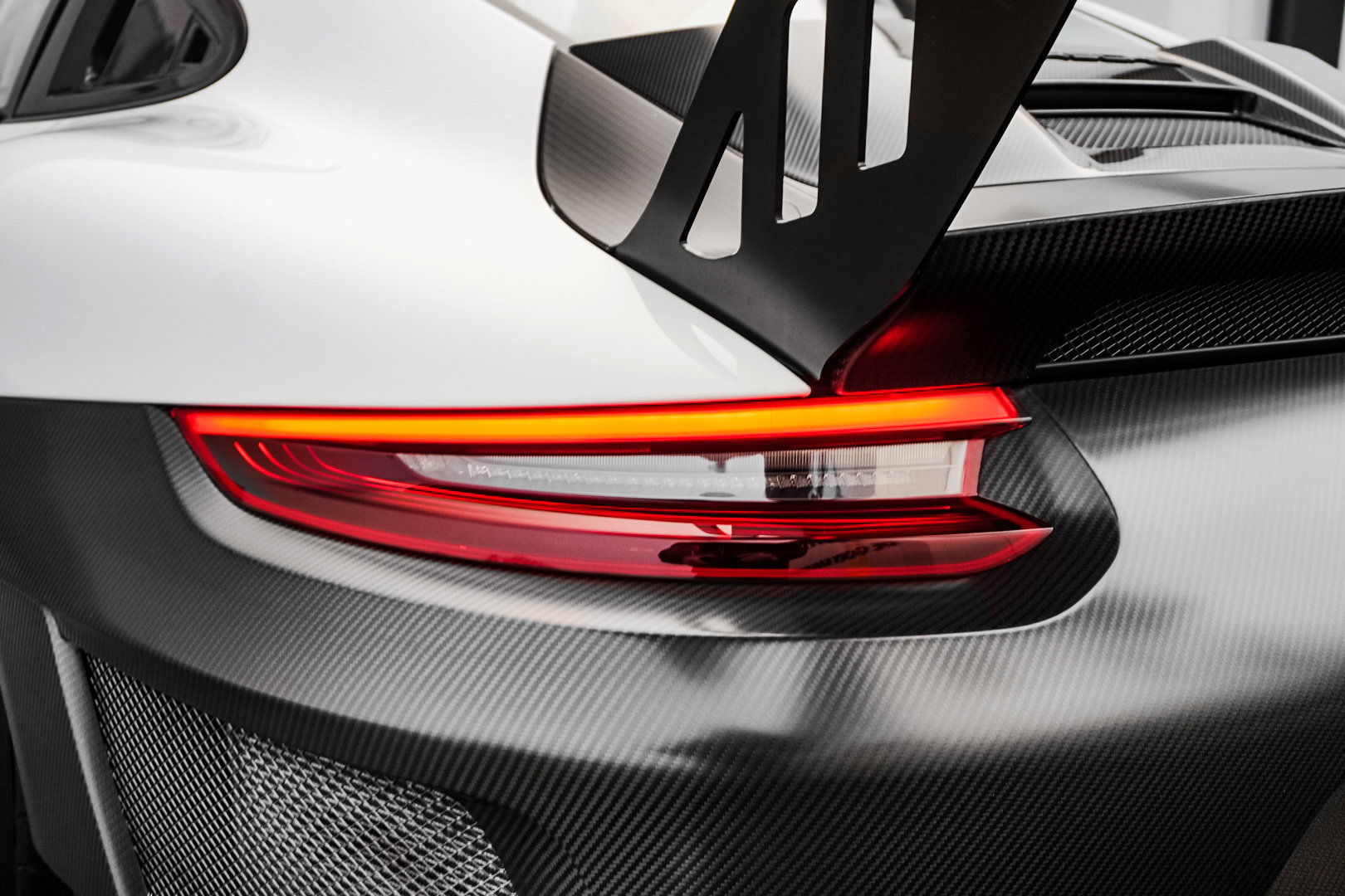 Porsche 911 (991.2) GT2RS