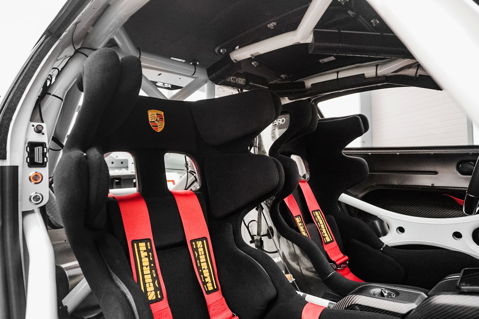 Porsche 911 (991.2) GT2RS
