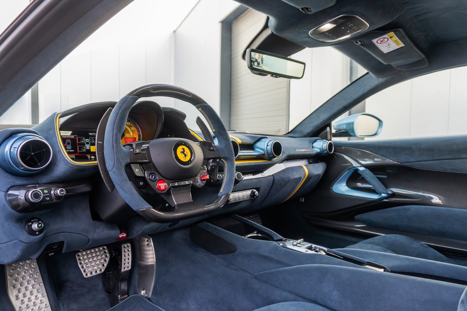 Ferrari 812 Competizione