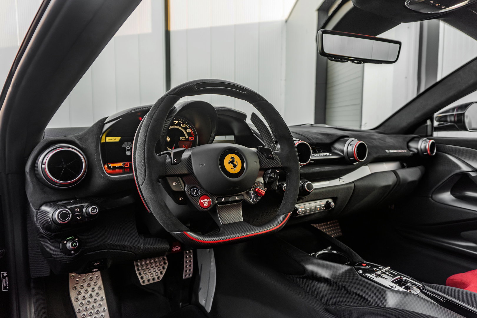 Ferrari 812 Competizione