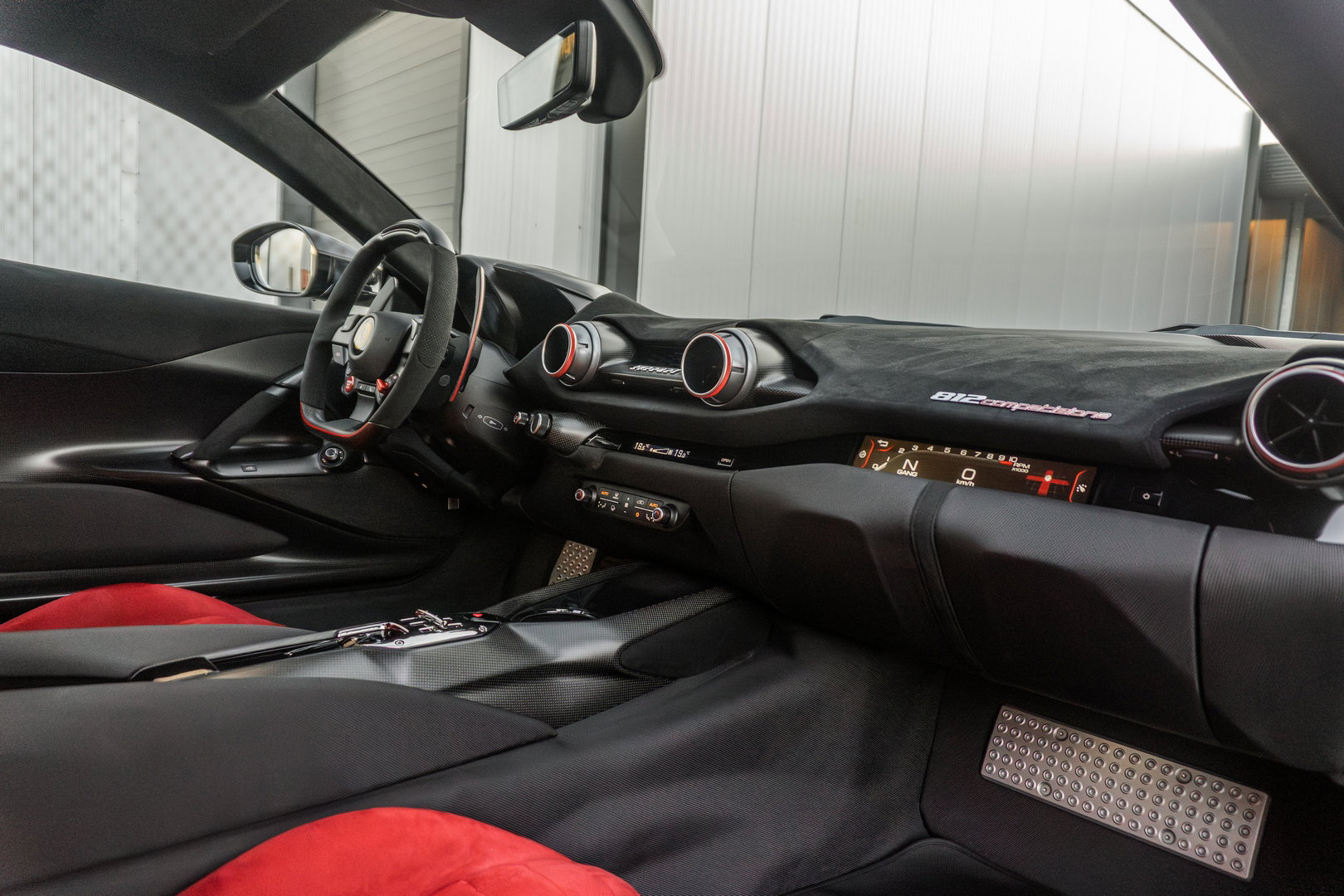 Ferrari 812 Competizione