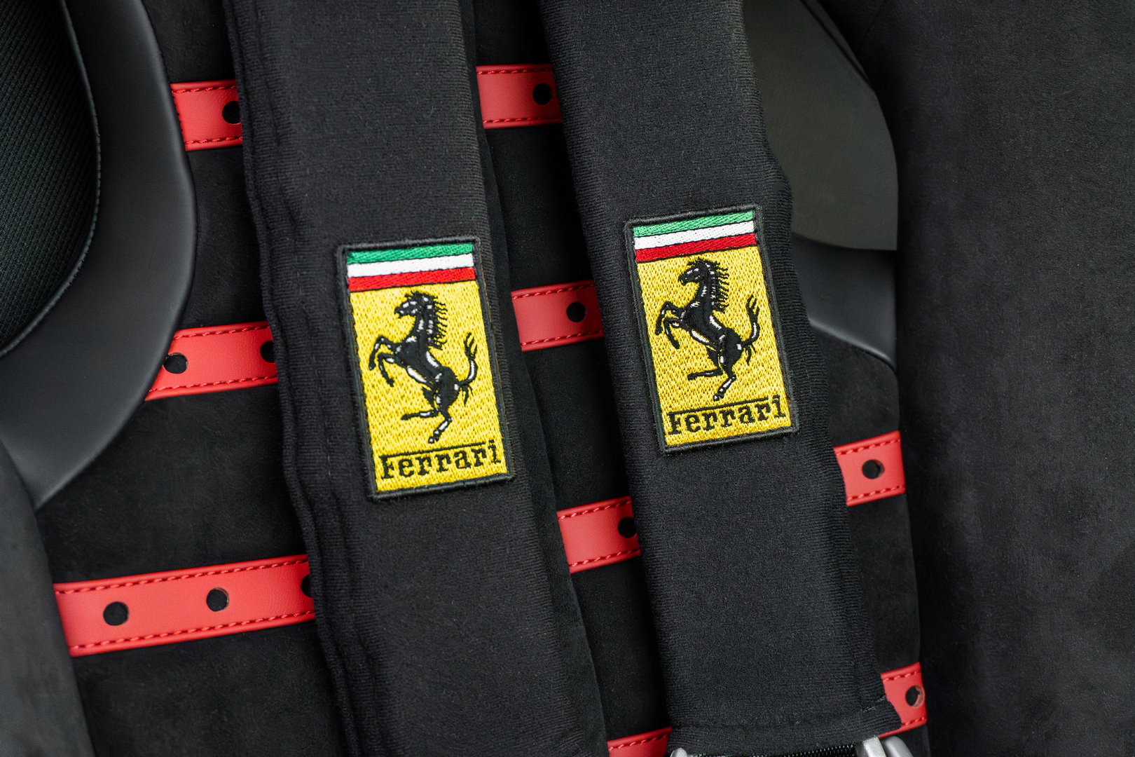 Ferrari 812 Competizione