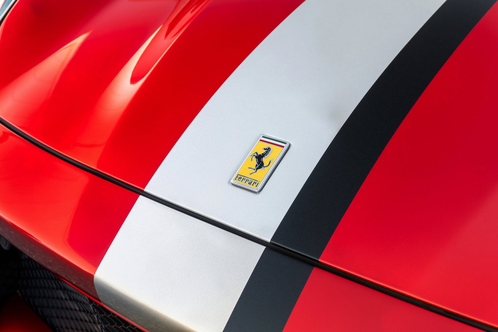 Ferrari 812 Competizione
