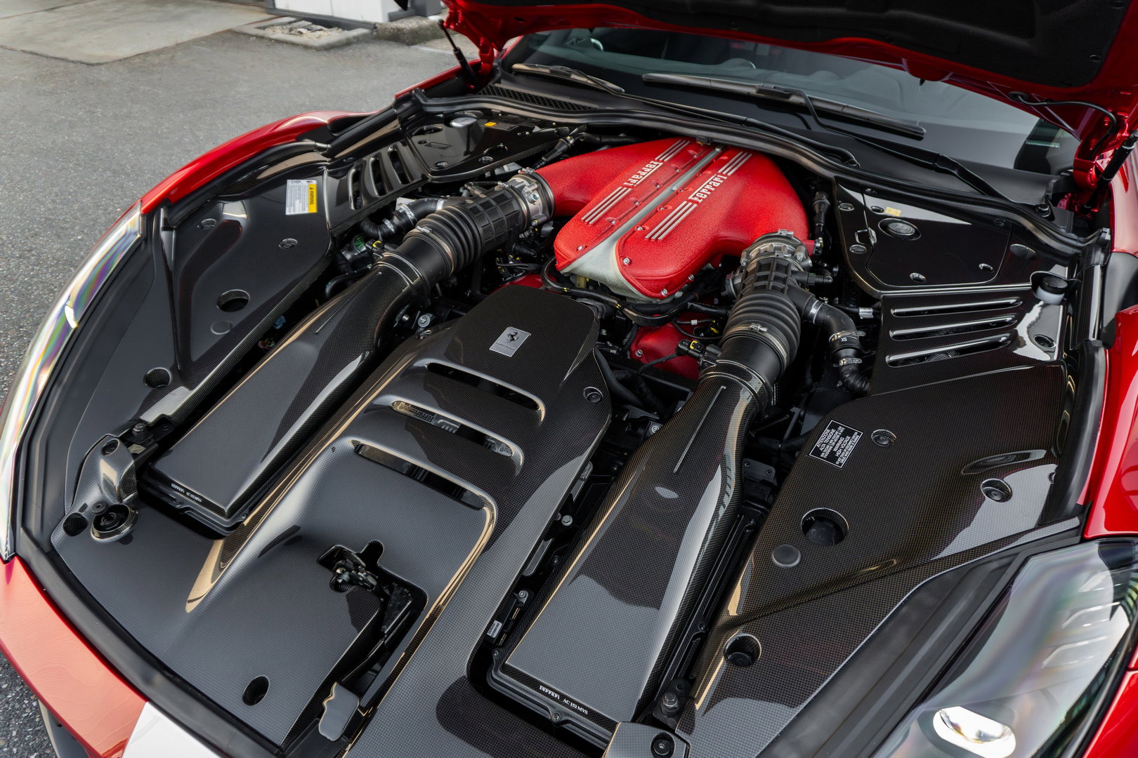 Ferrari 812 Competizione