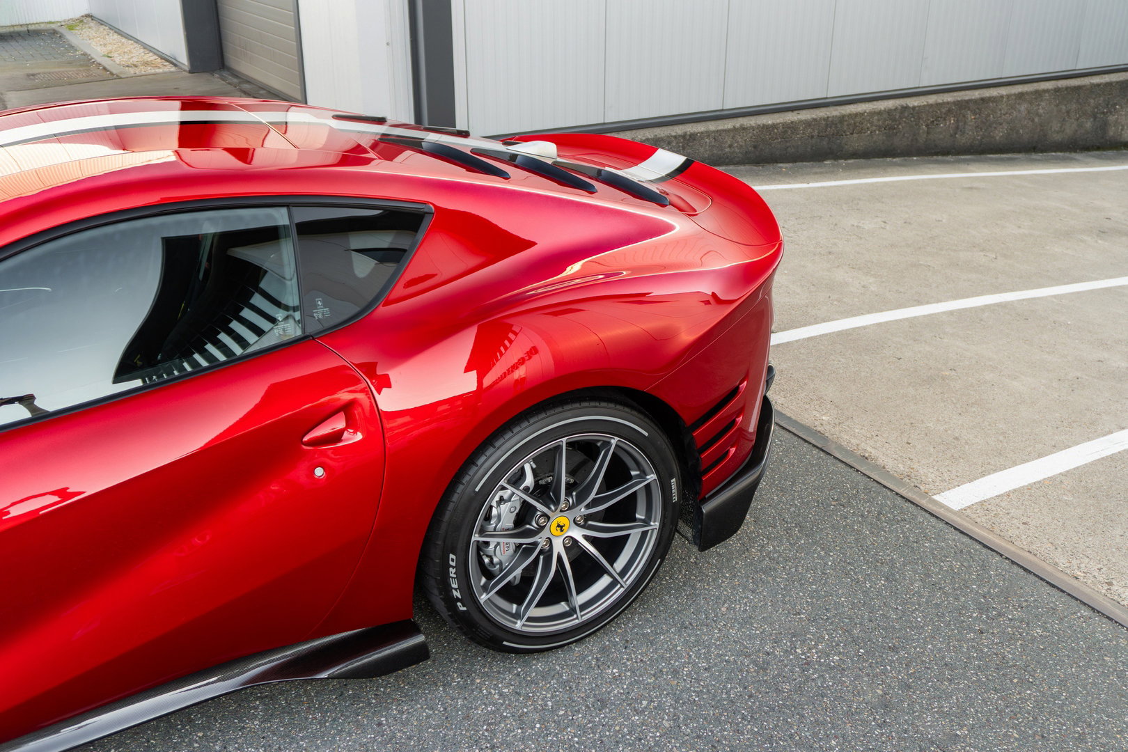 Ferrari 812 Competizione