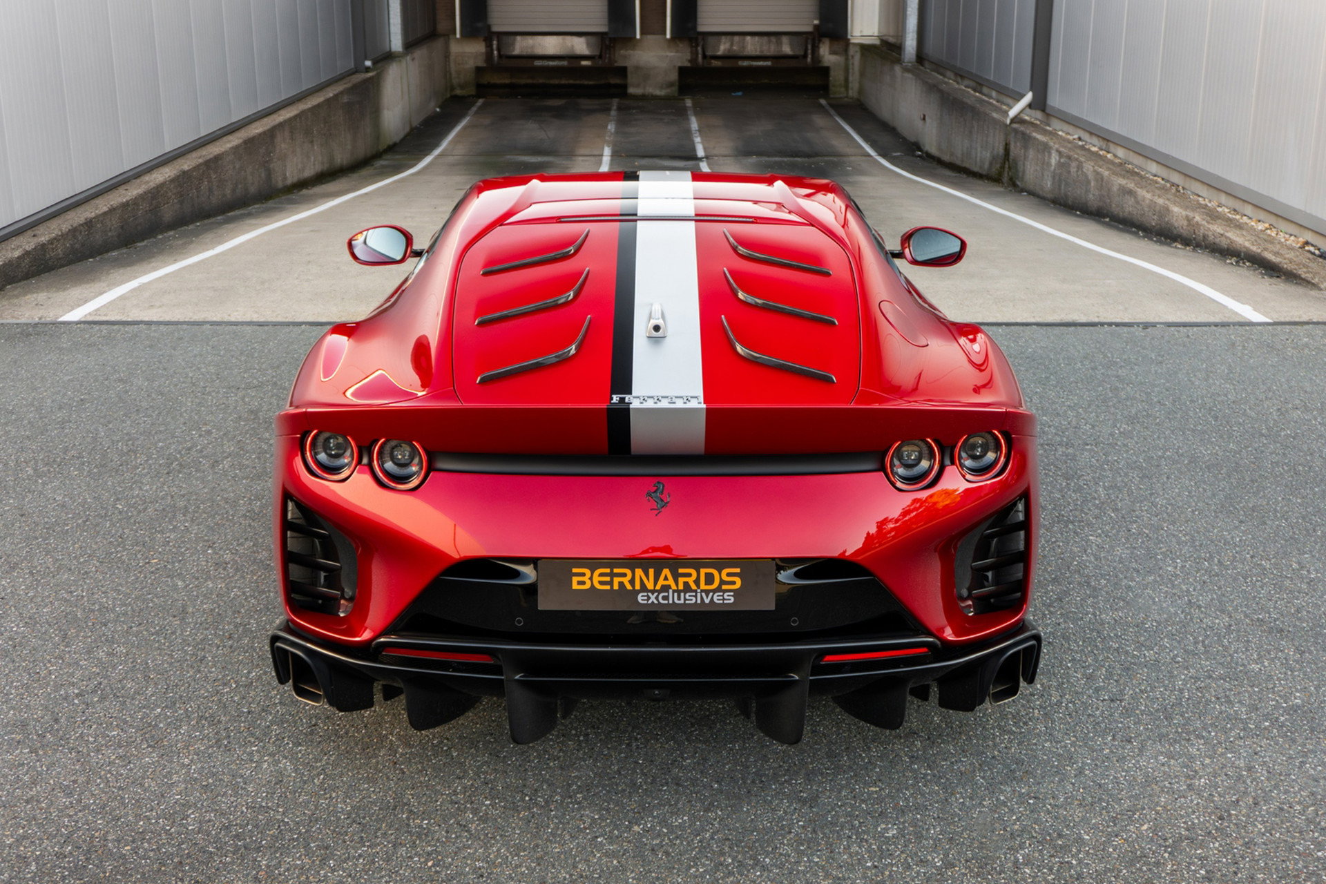 Ferrari 812 Competizione