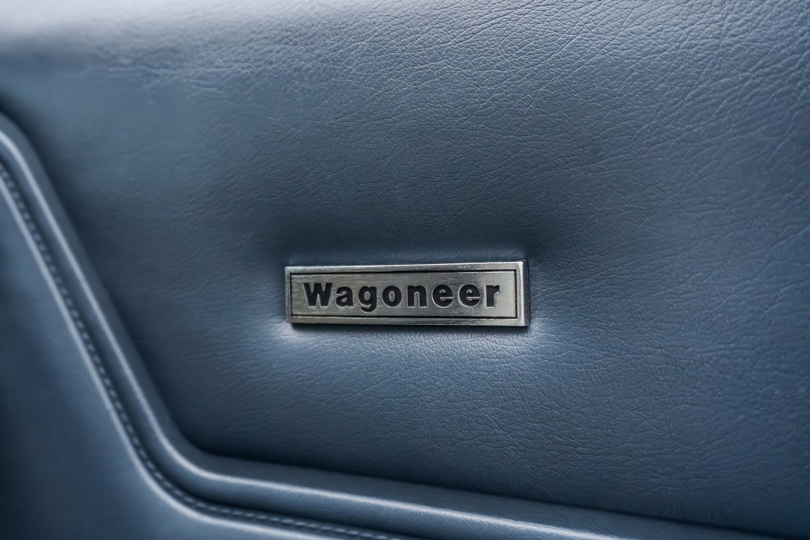 Jeep Wagoneer