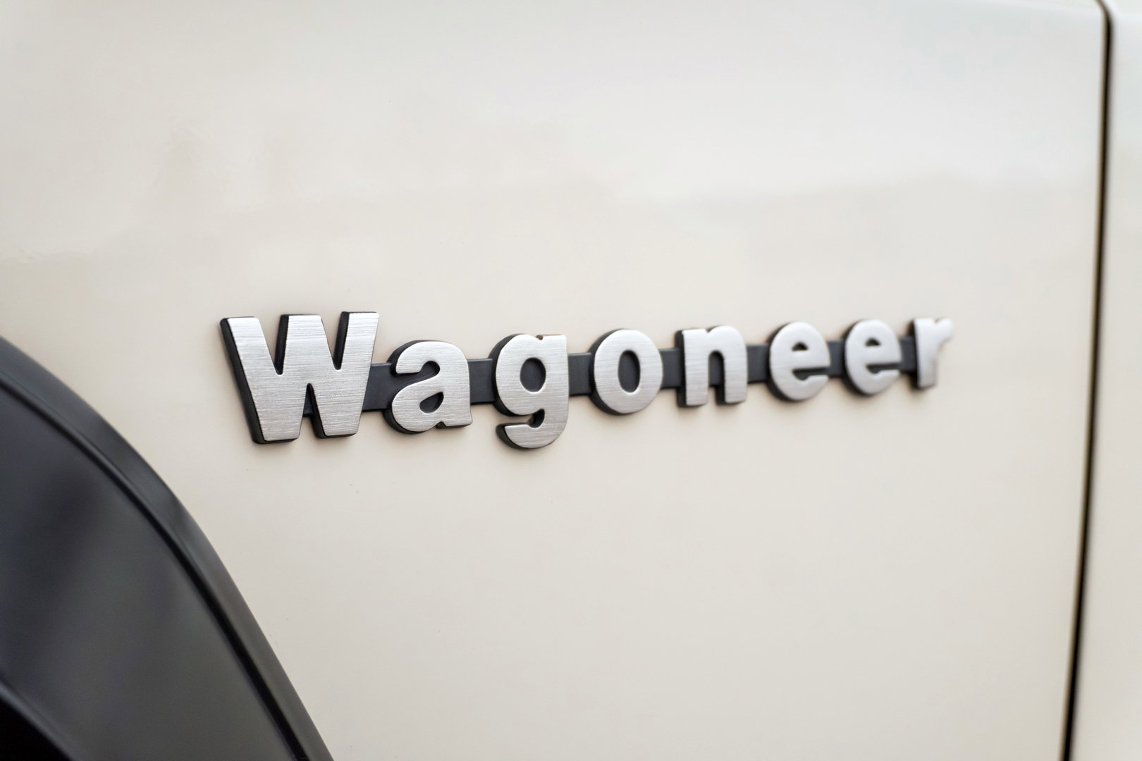 Jeep Wagoneer