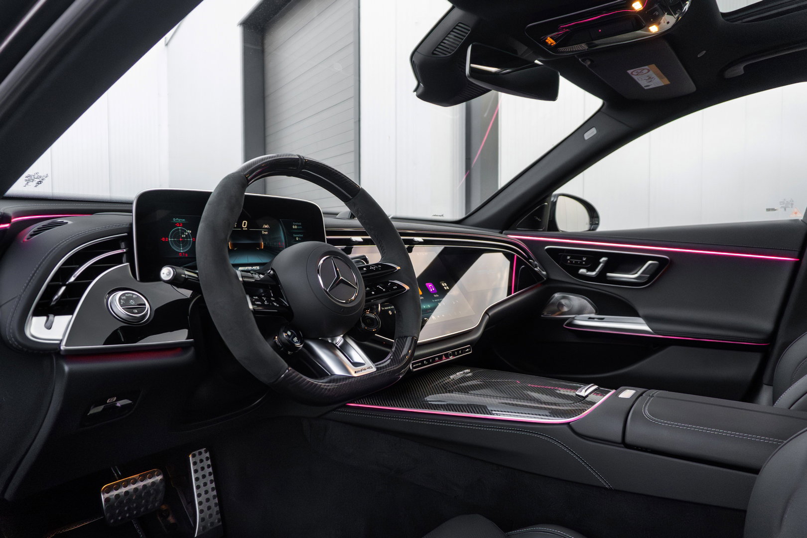 Mercedes-Benz E53 AMG BRABUS 700