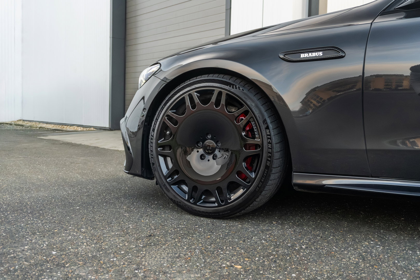 Mercedes-Benz E53 AMG BRABUS 700