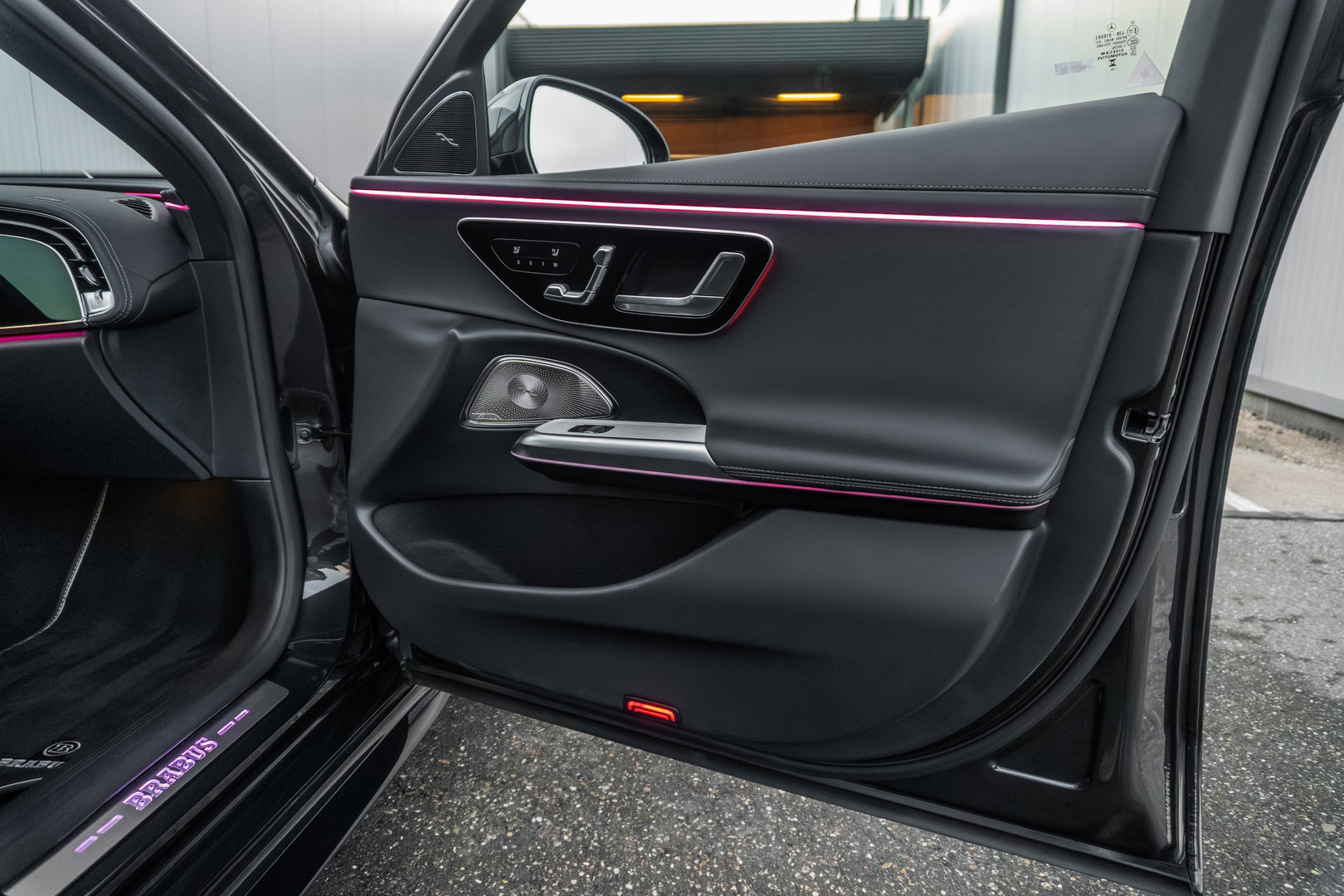 Mercedes-Benz E53 AMG BRABUS 700