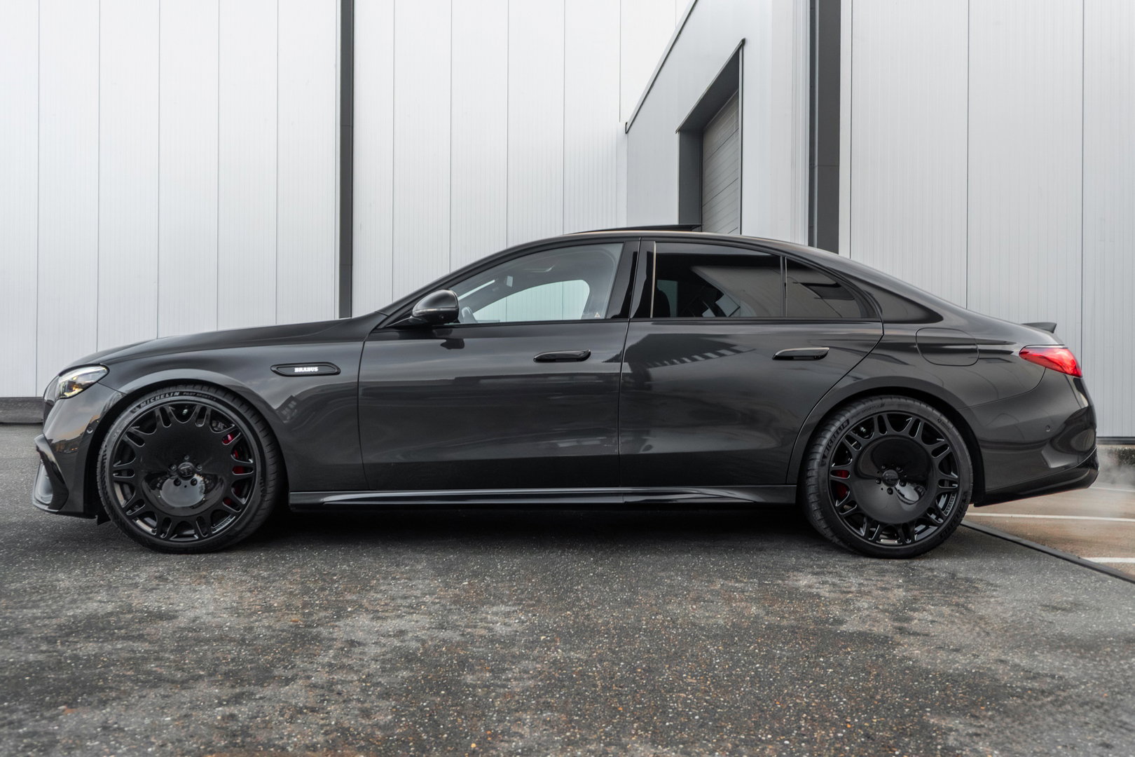 Mercedes-Benz E53 AMG BRABUS 700