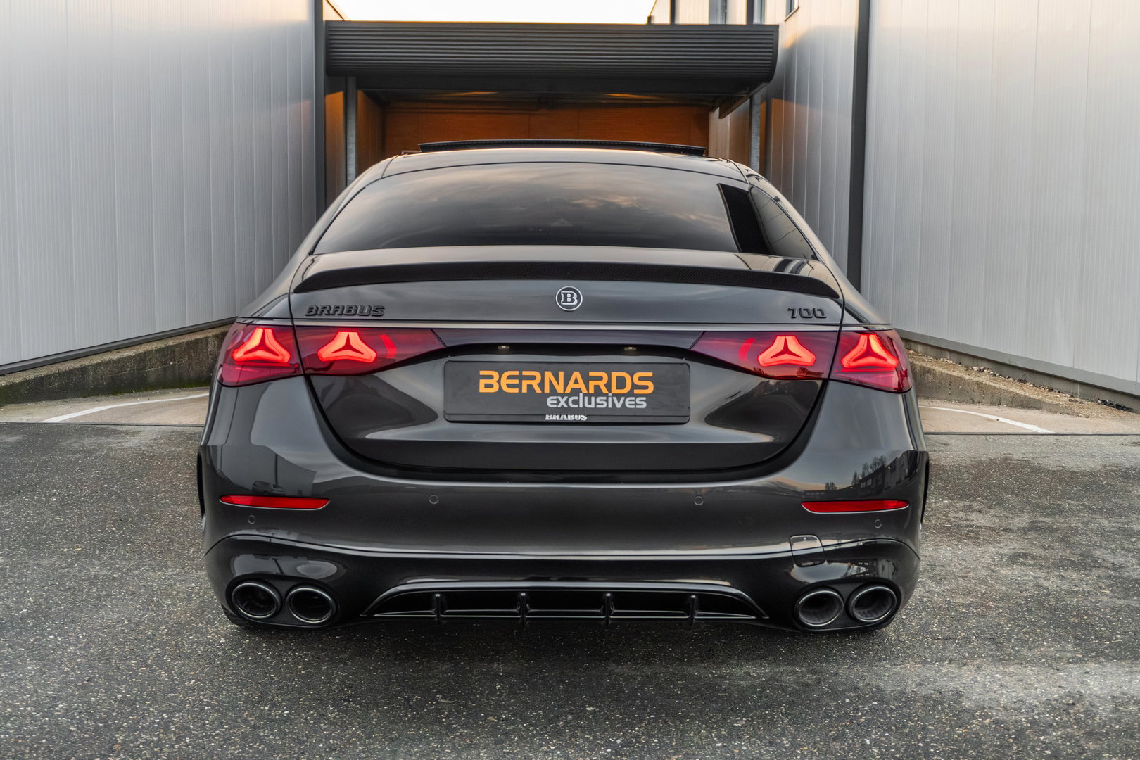 Mercedes-Benz E53 AMG BRABUS 700