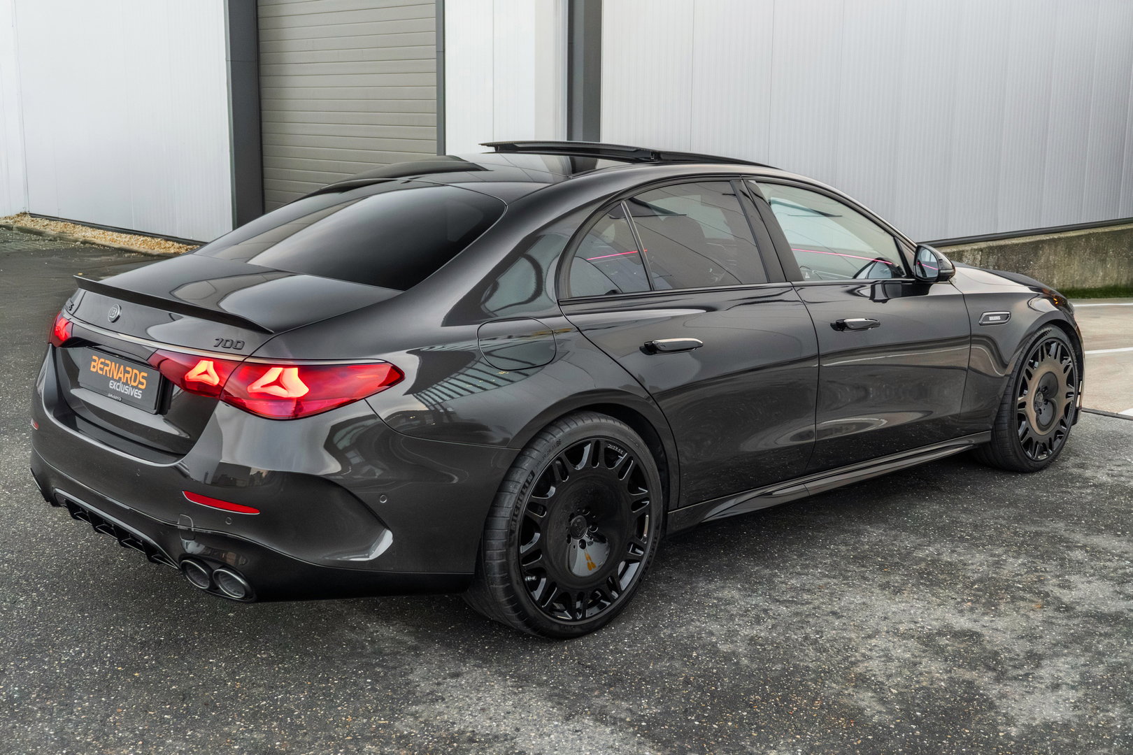 Mercedes-Benz E53 AMG BRABUS 700