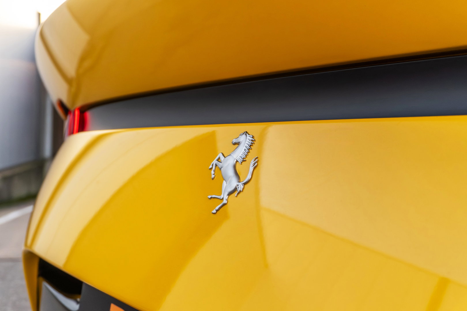 Ferrari 812 Competizione Aperta