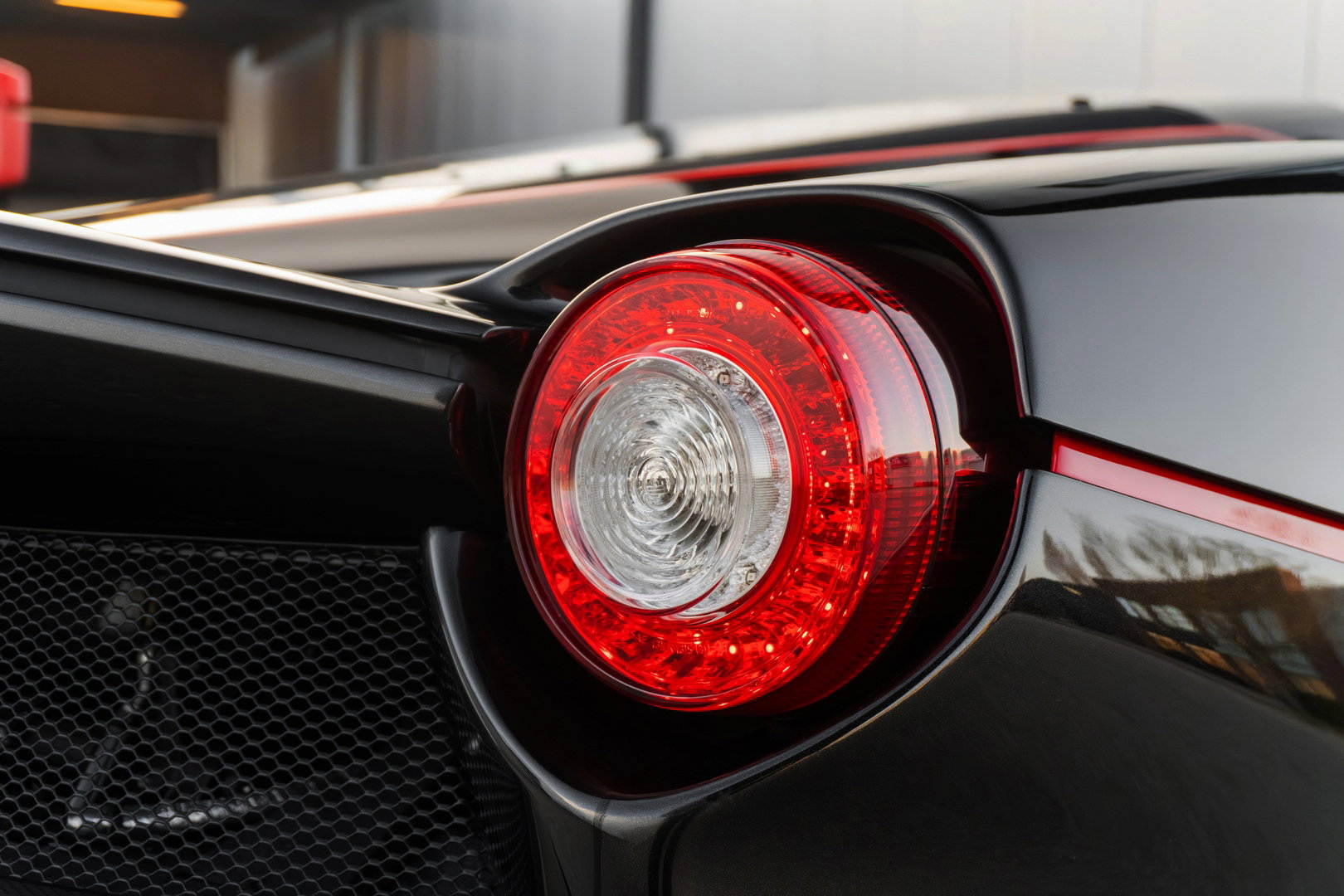 Ferrari LaFerrari Aperta