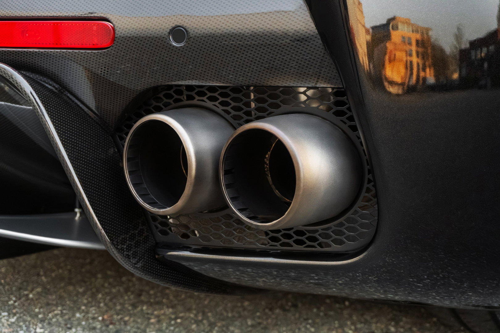 Ferrari LaFerrari Aperta