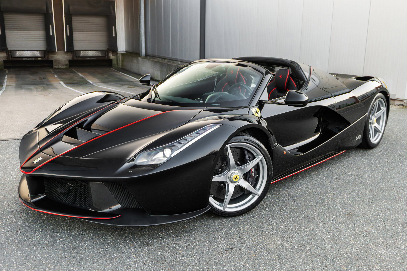 Ferrari LaFerrari Aperta
