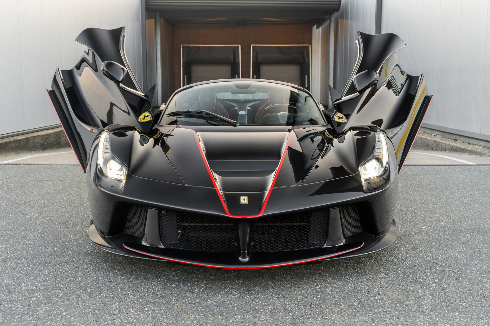 Ferrari LaFerrari Aperta