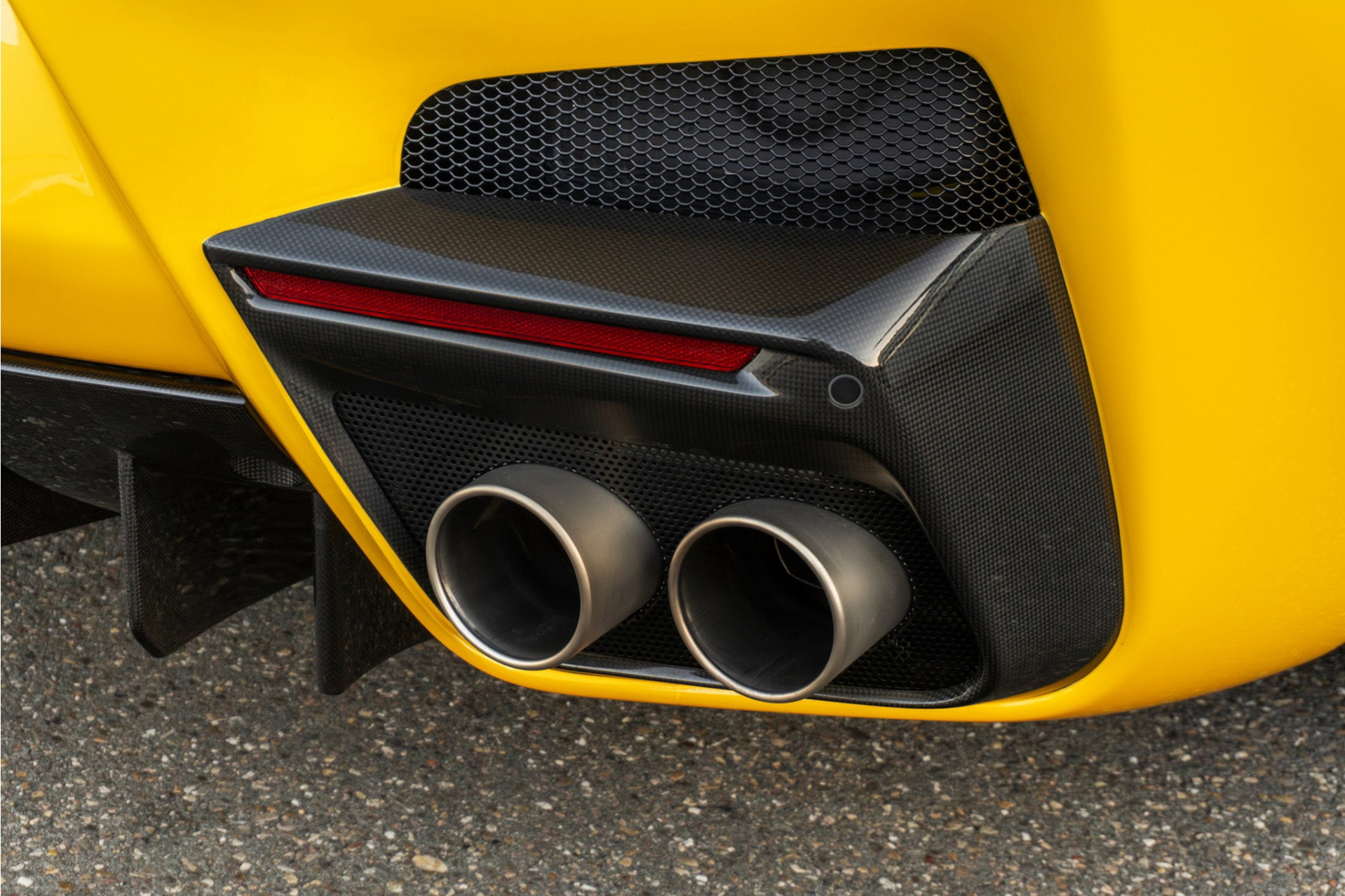 Ferrari F12TDF