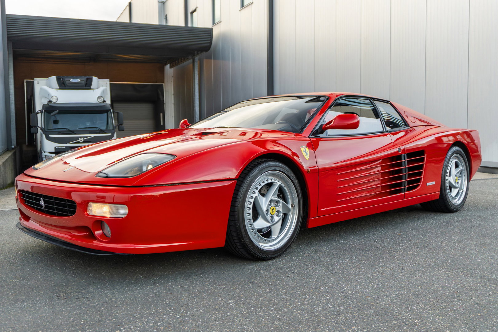 Ferrari F512 M