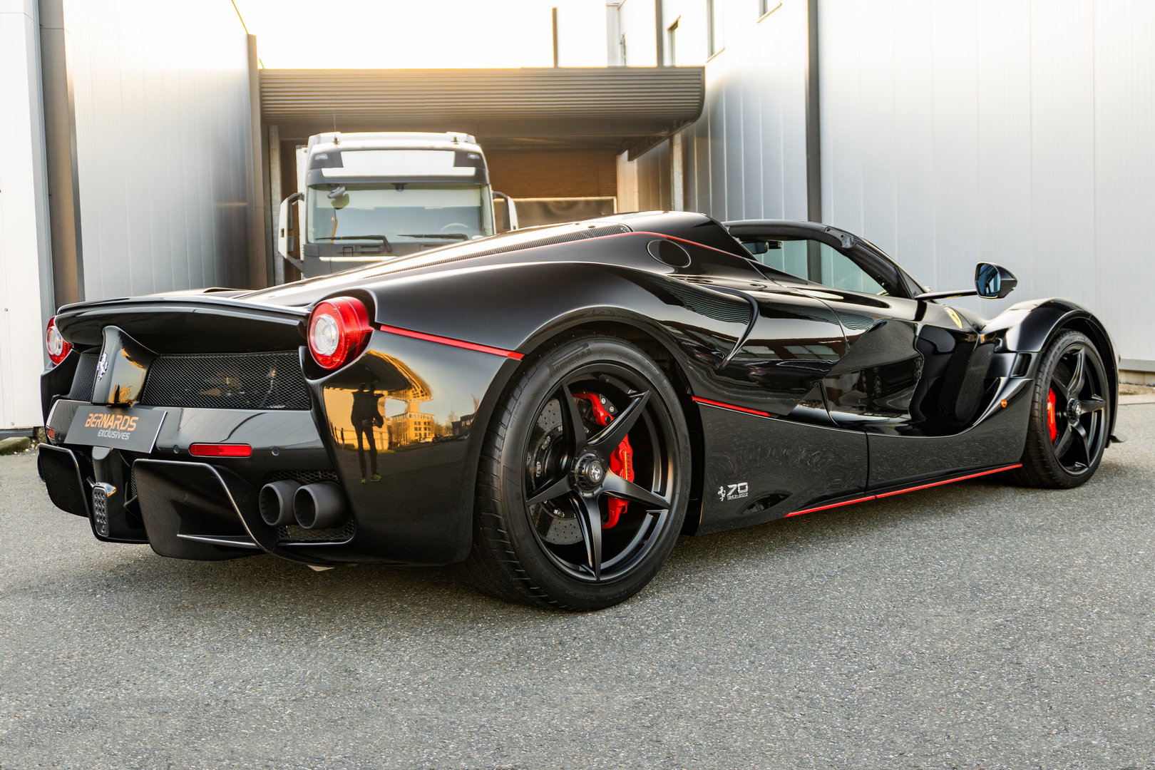 Ferrari LaFerrari Aperta