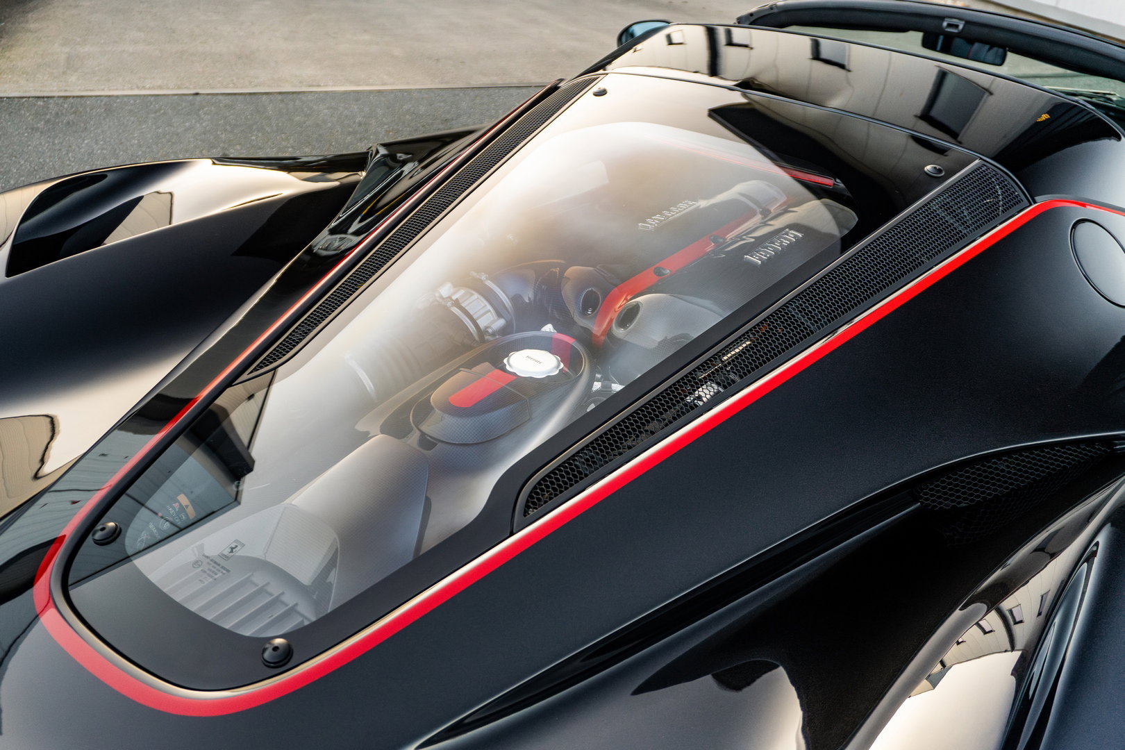 Ferrari LaFerrari Aperta