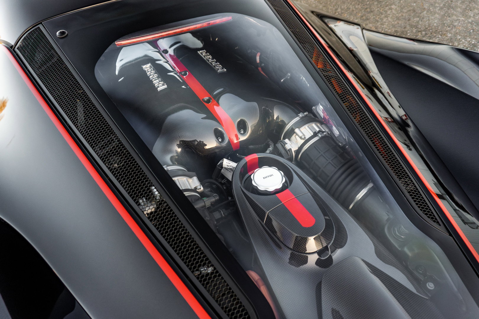 Ferrari LaFerrari Aperta