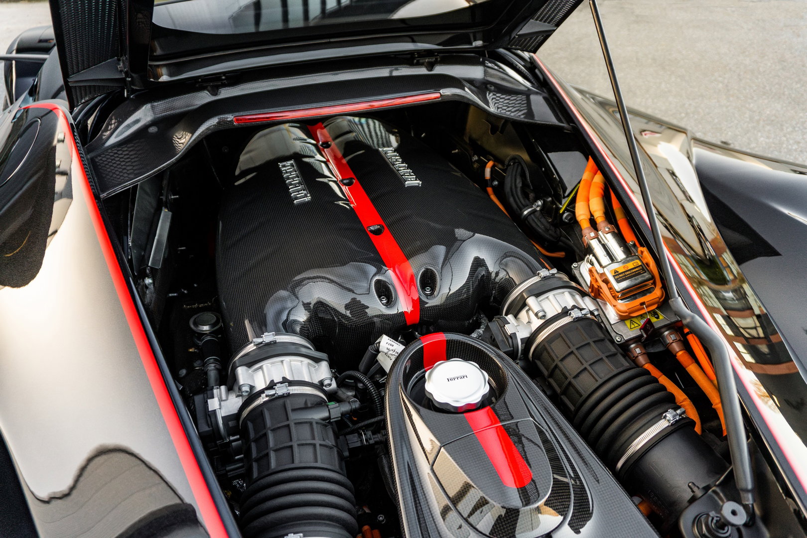 Ferrari LaFerrari Aperta