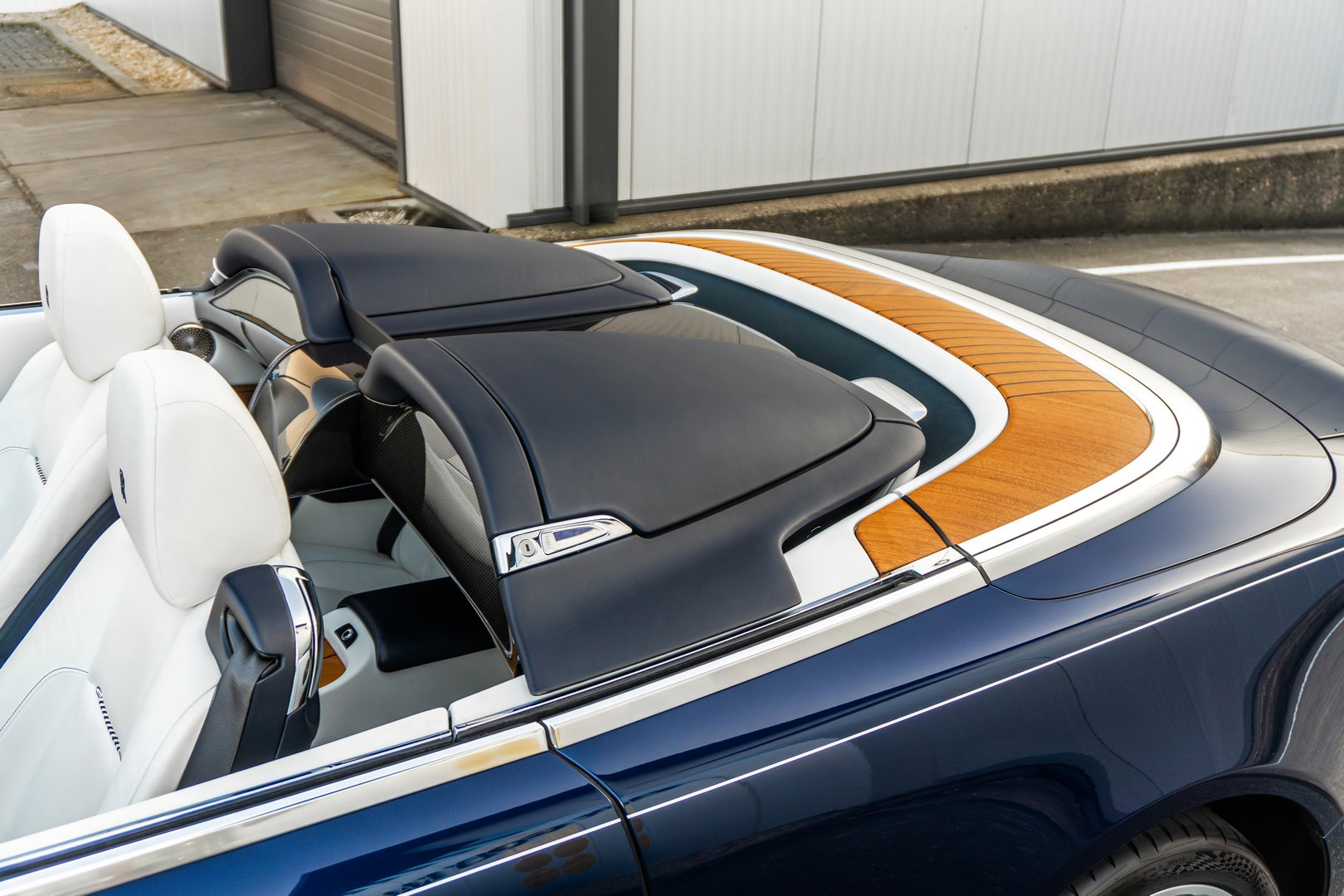 Rolls-Royce Dawn