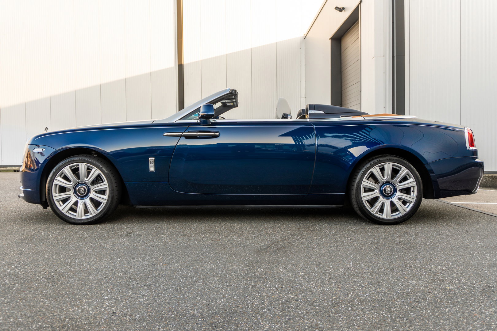 Rolls-Royce Dawn