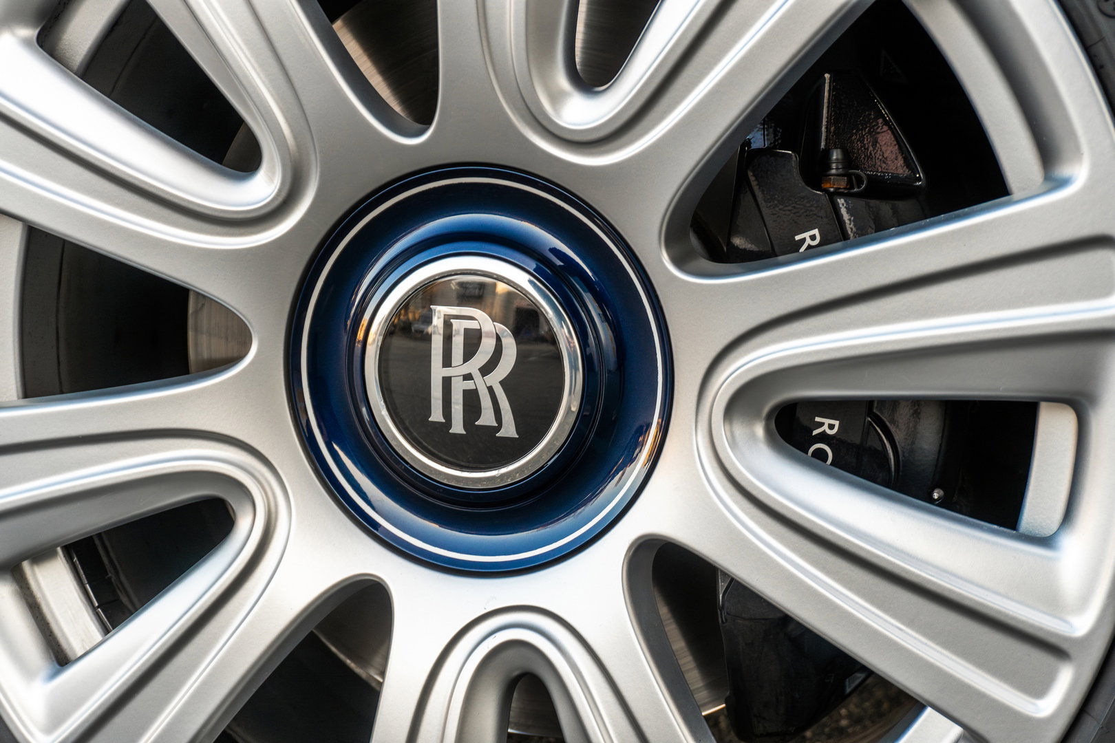 Rolls-Royce Dawn