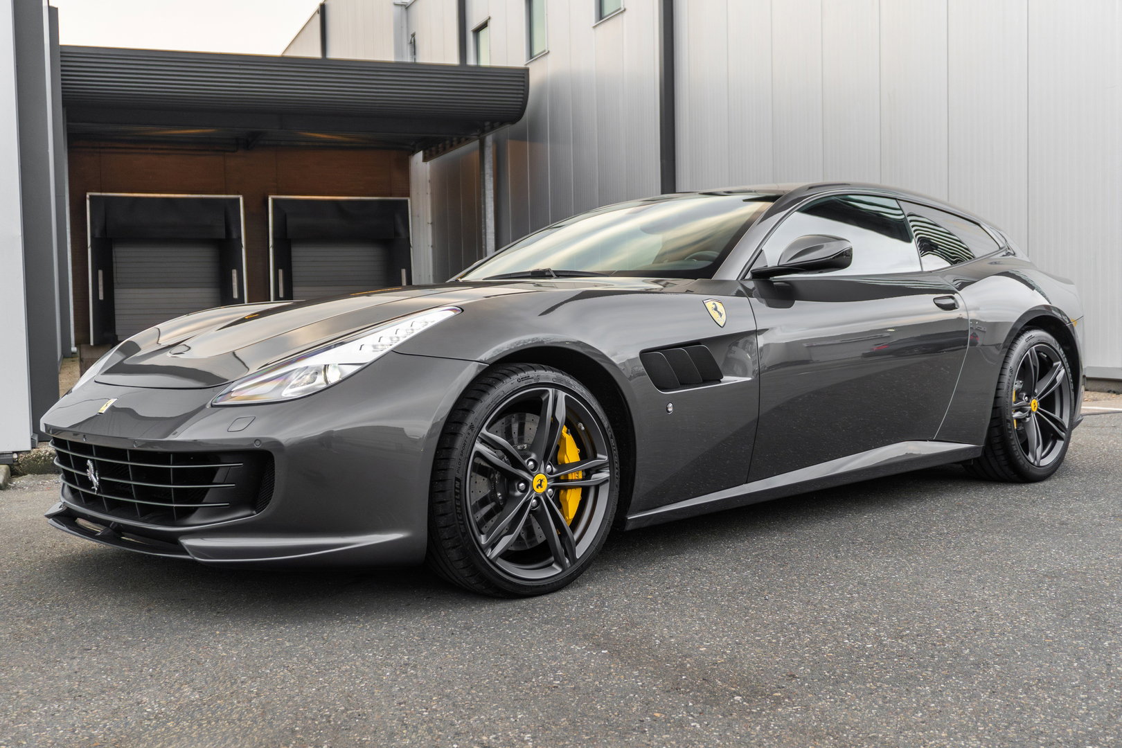 Ferrari GTC4Lusso 6.3 V12