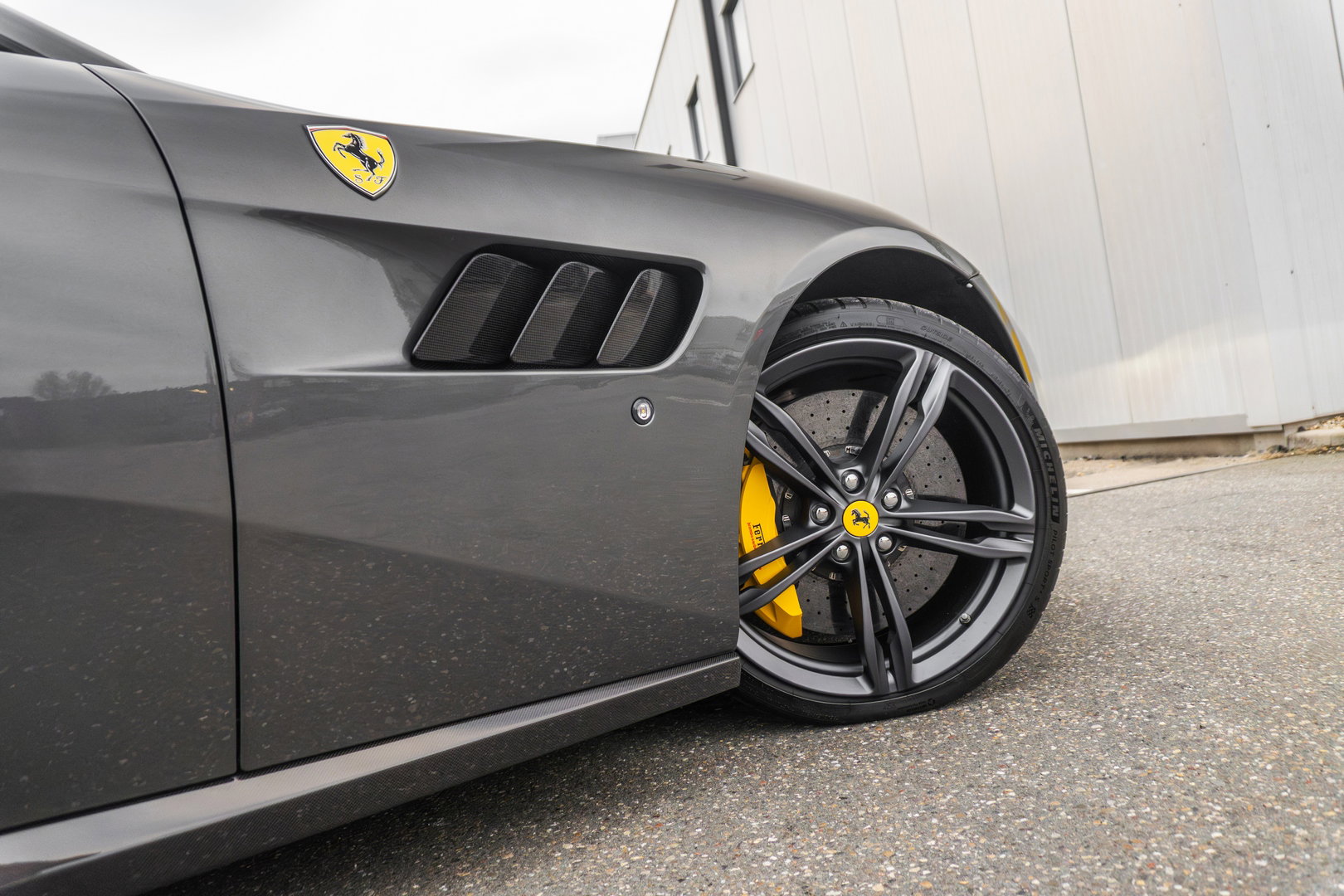 Ferrari GTC4Lusso 6.3 V12