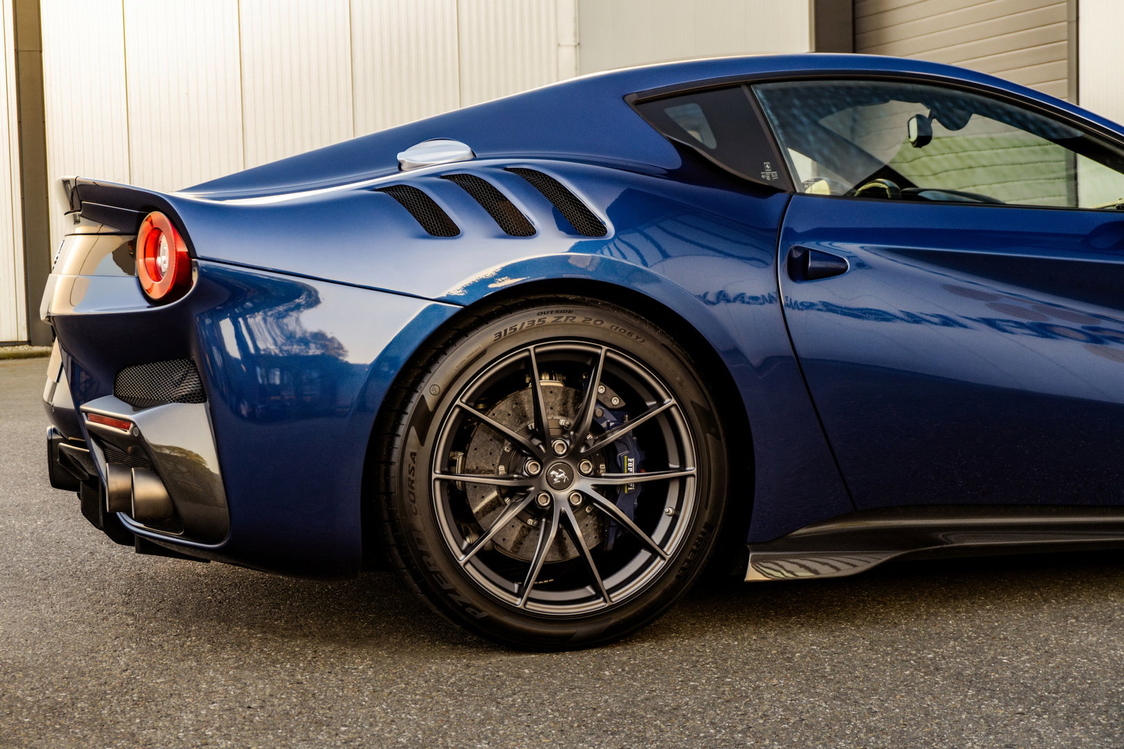 Ferrari F12TDF