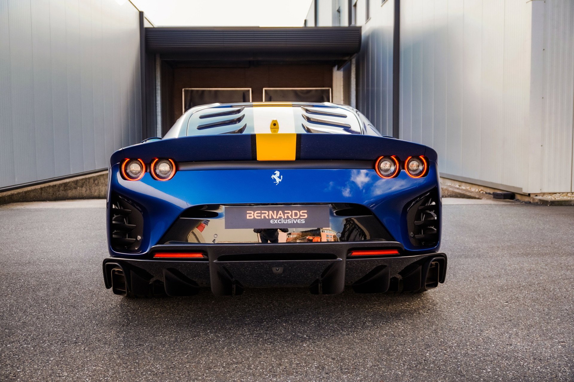 Ferrari 812 Competizione
