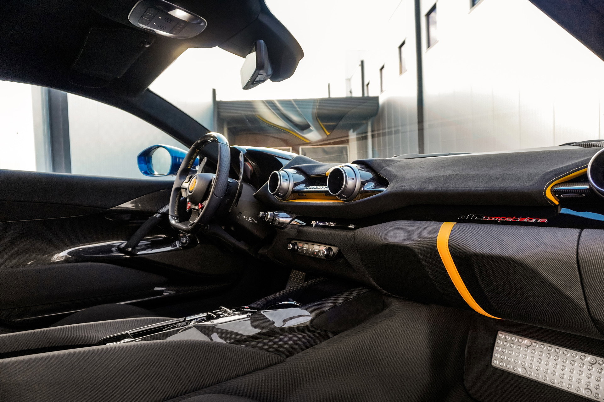 Ferrari 812 Competizione