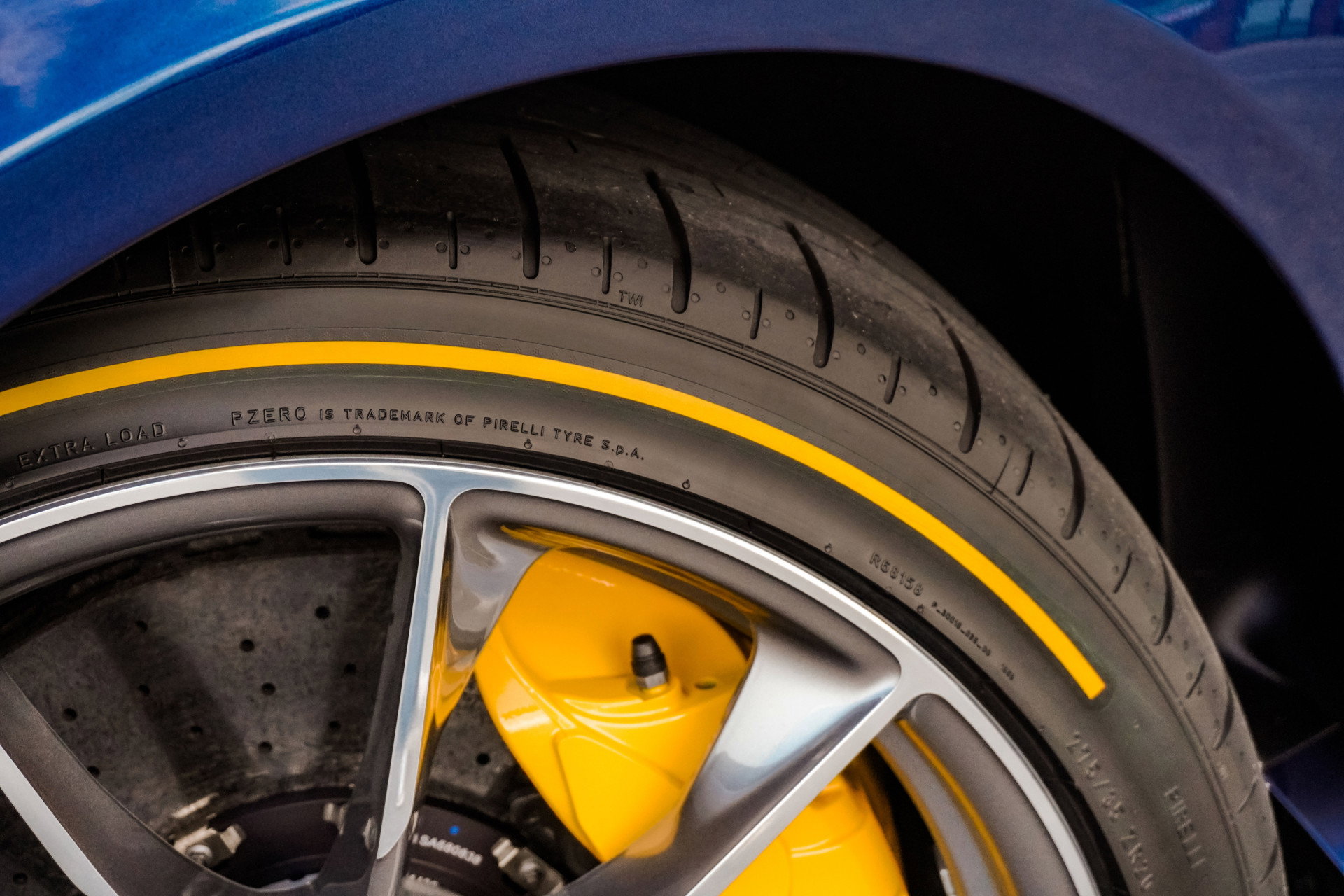 Ferrari 812 Competizione
