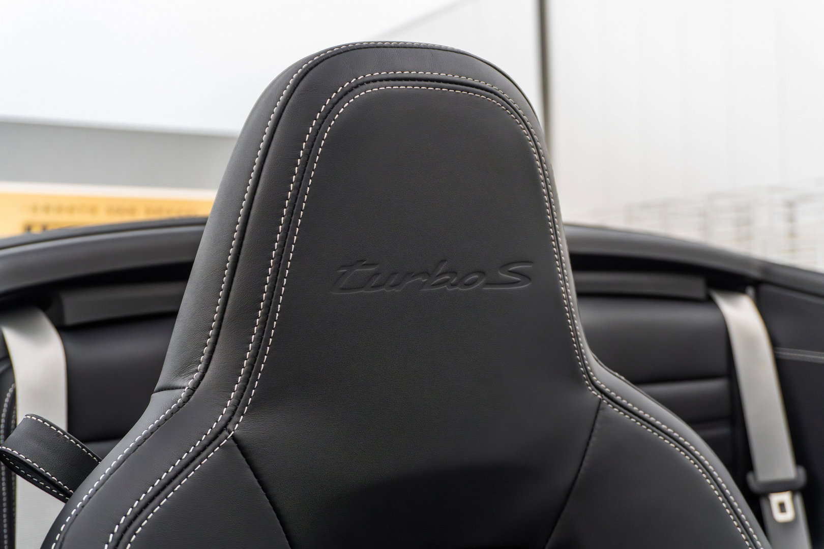 Porsche 911 (992) Turbo S Cabriolet