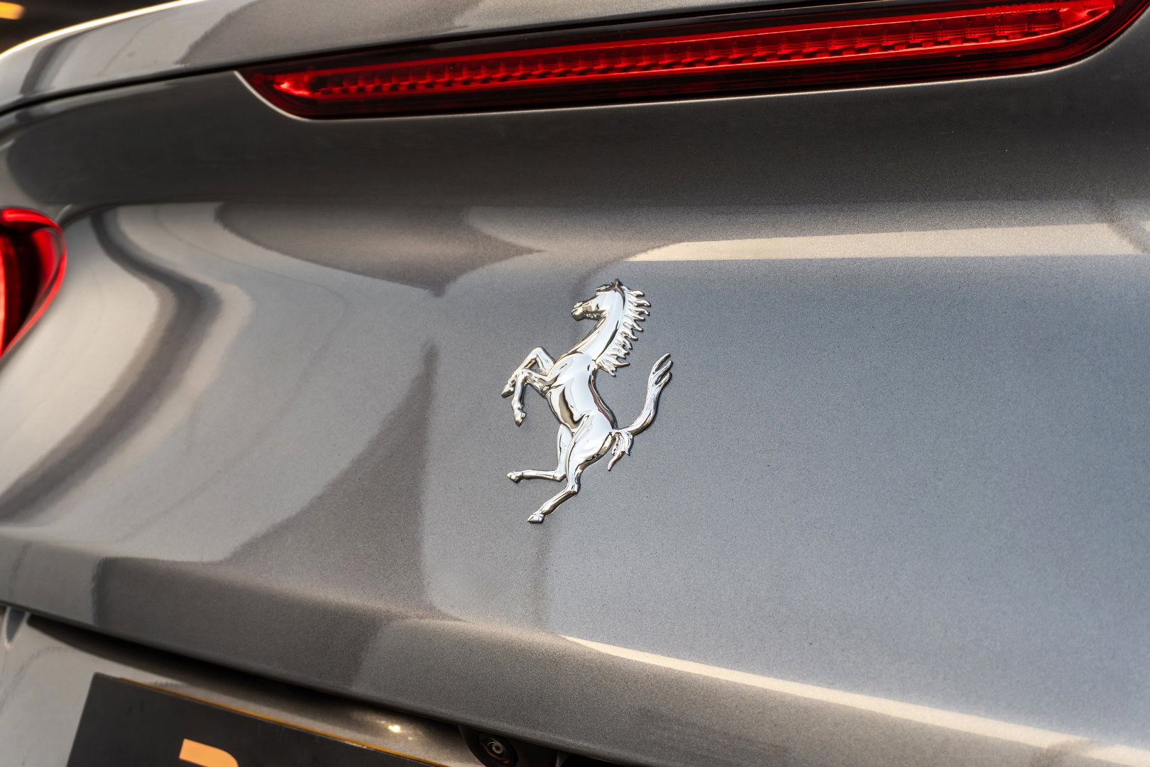 Ferrari 812 GTS