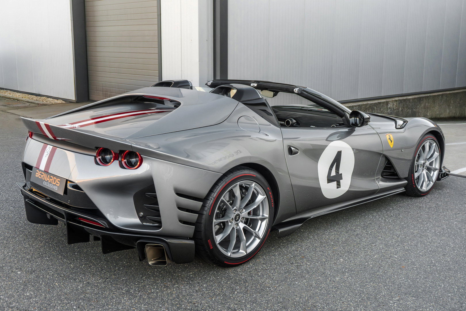 Ferrari 812 Competizione Aperta