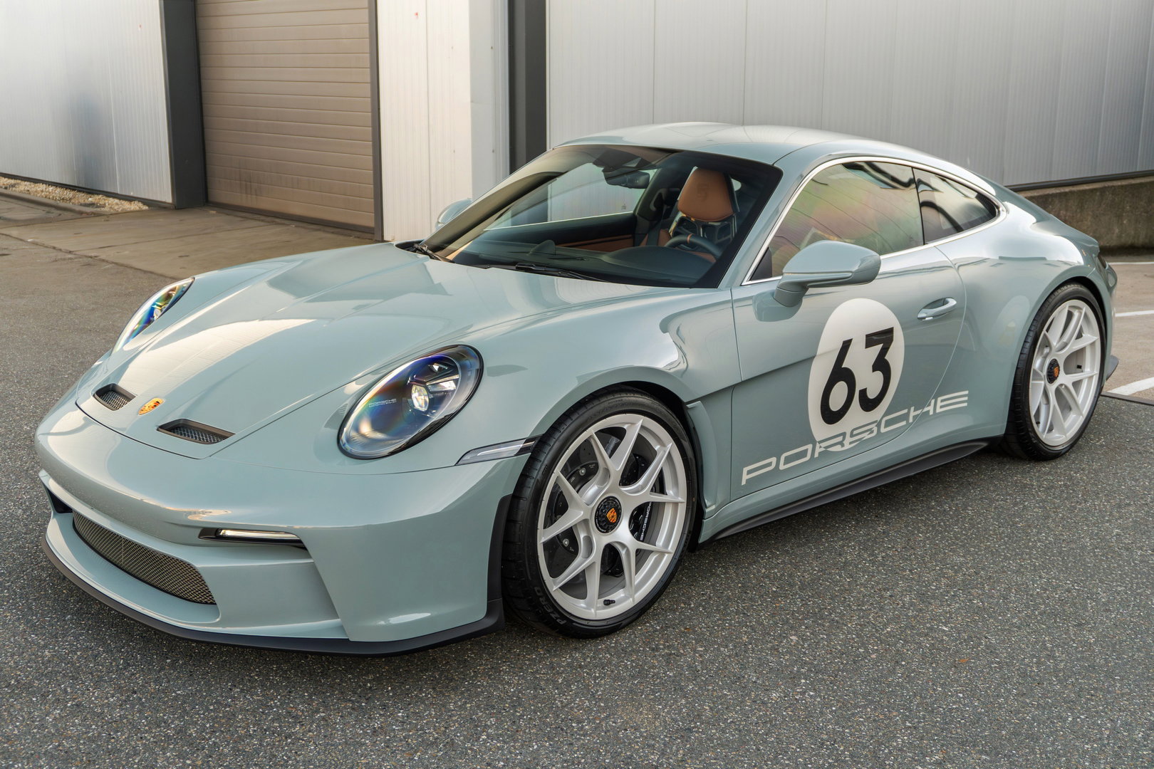 Porsche 911 (992) S/T