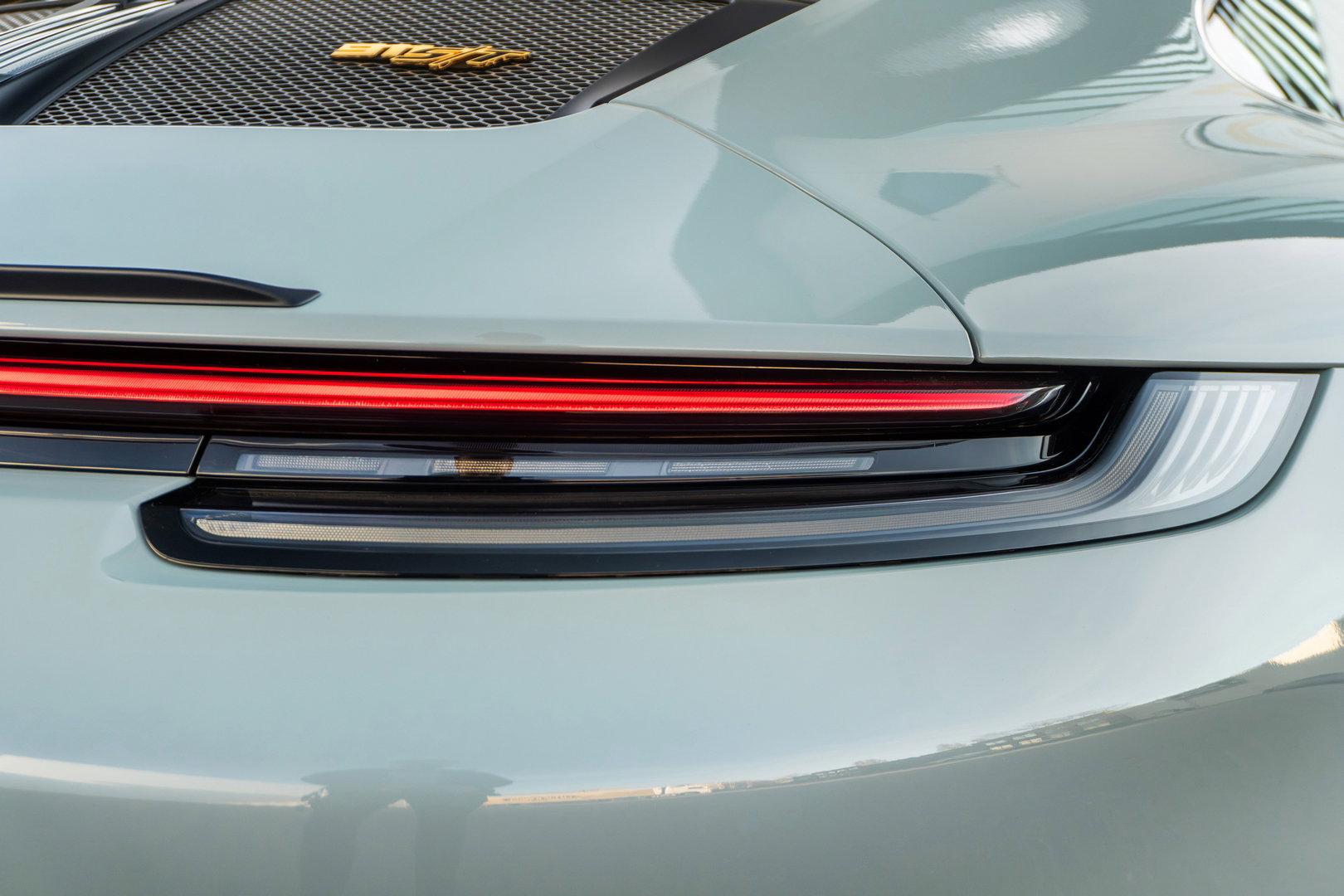 Porsche 911 (992) S/T