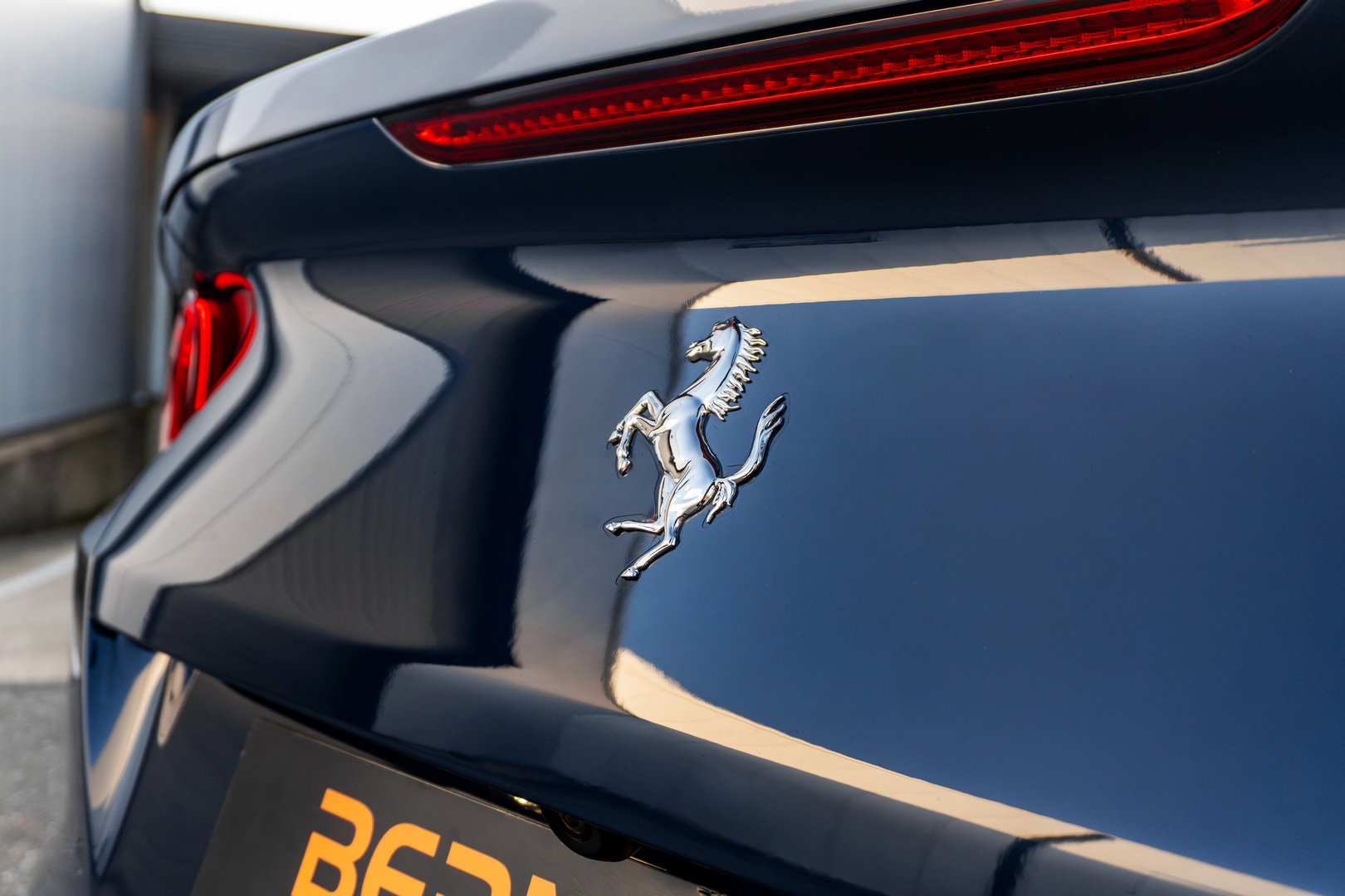 Ferrari 812 GTS