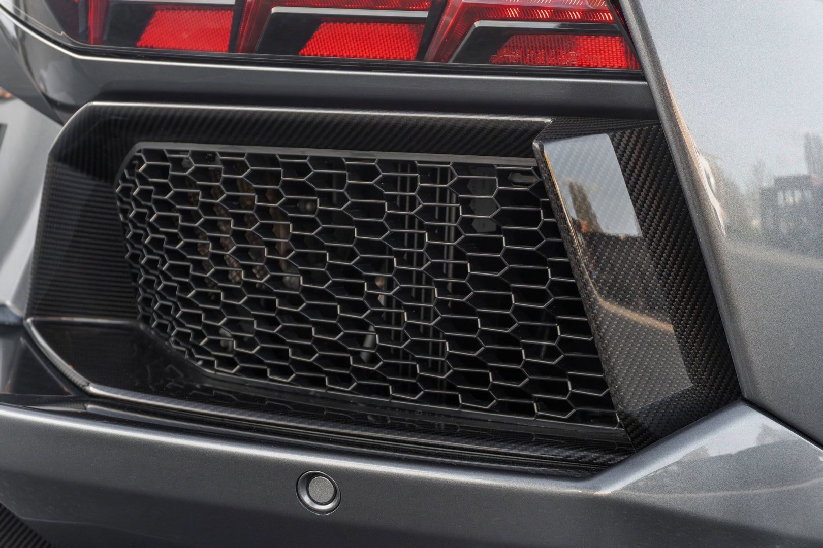 Lamborghini Aventador LP700-4